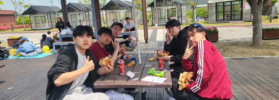 썸네일 사진