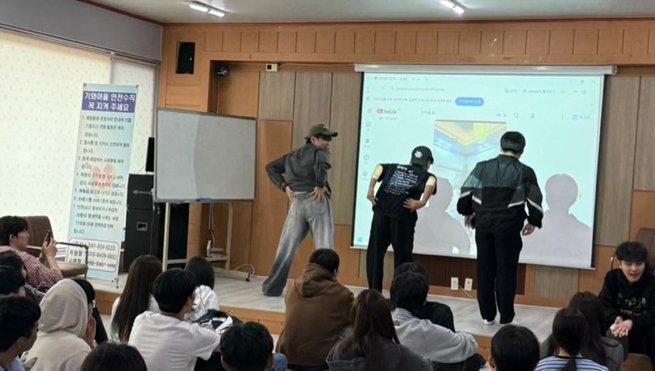 썸네일 사진